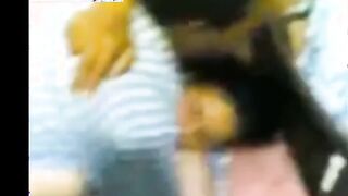 الفحل ماسك المموس  سكس عراقي تحت منوا فاشخ كسها نيك وهي عماله تقولوا بحب اتناك منك اوي كسي مش بيتمتع غير معاك يا وليد