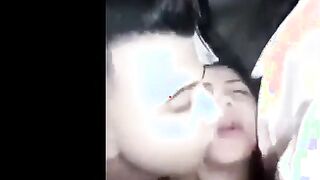 احمد ماسك المموس فشخها و بيقولها انتي ايه قالتلوا لبوه سكس عراقي  و شرموطه و هايجه و متناكه نكني جامد اوي يا احمد