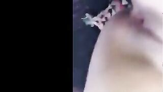 العتيل بيصور كسها المموس الهايجه العراقيه سكس مصرى  وهو فشخها نيك عنيف بزبر الكبير نزل لبنوا جوا كسها الممحون قحبه