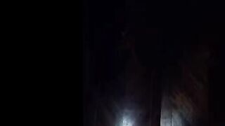 القحبه الممحونه نهاد الهايجه  سكس مصري جامد اوي  بتكلم عشيقها فيديو و بترقصلوا شرقي وهي عريانه و كسها باين قحبه مصريه ممحونه