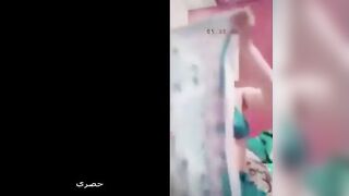 الشرموطه بتكلم  سكس مصري جامد عشيقها فيديو كوول وبتفرجوا علي قمصان نومها عشان يختار واحد لم تروحلوا ينكها تكون لابسه