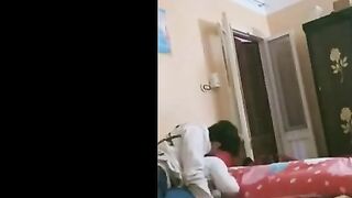 الشرموطه لوكا الهايجه راحت ل صاحبها احمد سكس مصري جديد  البيت مسكها غصب عنها نام معاها و فشخ طيزها نيك من الاخر قحبه مصريه