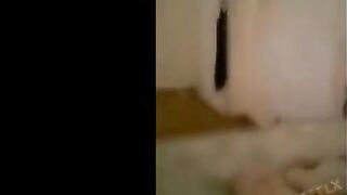 ماسك المموس فاشخ كسها الهايج وهي  سكس مصري جديد بتقولي اااح بقي انت هتخلص امتي كسي اتهري بقي يلا نزلهم علي كسي قحبه مصريه