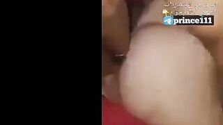 الشرموطه ماسكه زبر حبيبها في اللايف  موقع بزازى و بتقول للمتابعين شايفيني زبر جامد و كبير ازاي ااح انا بعشق الازبار الكبيره