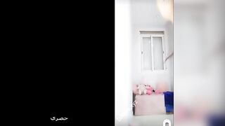 شرموطة السعوديه القحبه ام عبدالله طالعه لايف تانجو وعماله تهز موقع بزازي  في طيزها الكبيره الشرموطه طيزها مغريه اوي