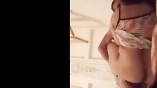 شرموطي الممحونه جاتلي البيت الصبح بدري وقالتلي بصراحه كسي حرقني  نيج عراقي اوي مولع نار و عايزه اتناك قحبه تونسيه ممحونه