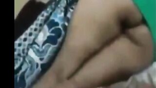 دي اختي نيج جامده اوي و شرموطه اوي في السريرنيج بتحب النيك اوي و شهوتها عاليه عايز حد ينكها معايا و نفشخ كسها