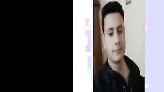 بنت عمتي جت زياره عندنا ختها الاوضه و فضلت احايل فيها لحد ما خلعت نيج  البنطلون و فشخت طيزها نيك عماله تقولي براحه يا احمد