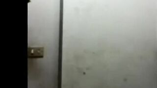 فايزه الهايجه الممحونه مسك زبر الزبون حط كلوا في  نيج بوقها و عماله ترضع فيه اللبوه بتقولوا يلا بقي انا جيه اتناك مش اتصور
