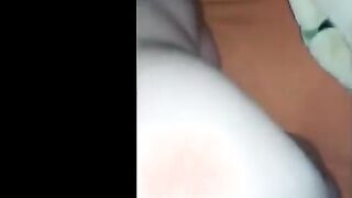 متناكتي الهايجه ركبه نيك مصري  فوق زبري فشخ كسها نيك عنيف اوي وعماله تقولي ارزع جامد افشخ كسي اوي نزلت لبن كتير فشخ