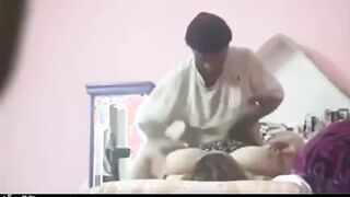 الزبير ماسك اللبوه المربربه  نيك مصري علي السرير عماليرزع في كسها الهايج الشرموطه عماله تقولوا يخربيت زبرك الجامد