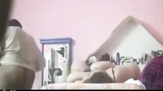 الزبير ماسك اللبوه المربربه  نيك مصري علي السرير عماليرزع في كسها الهايج الشرموطه عماله تقولوا يخربيت زبرك الجامد