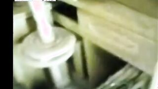 المعلم صبحي النجار جاب المموس ام محمد بتاعت الخضار فشخ  نيك مصري كسها الهايج نيك في الورشه علي الارض بتقولوا يلا حاسبني