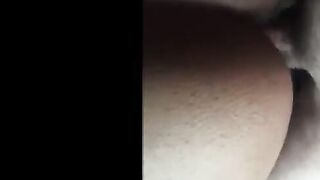 المتناكه من كتر ما كسئها غرقان لبن عمال يعمل اصوات سكس مصري   الشرموطه عامله الوضع الفرنساوي وانا عمال ارزع فيها بزبري
