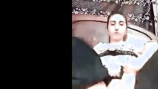 فاطمة الممحونه لبوة تانجو لايف بعت فيديو لداعم علي الخاص بتفرجوا  سكس مصري علي جمال كسها الضيق و هو بينزل لبن وهايج