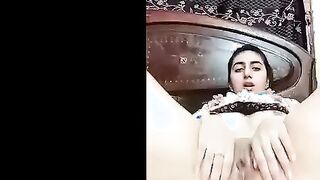 الجزء التاني المموس الحيحانه فاطمه لبوة تانجو لايف بعت فيديو  سكس مصري خاص لداعم سعودي بتفرجوا علي كسها الهايج قحبه