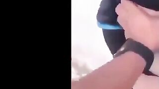 اللبوه سكس مصري  واقفه مع خطيبها في الشارع خلاتوا طلع بزازها الكبيره من البراء و عمال يعصر فيهم وهي بتصور نفسها