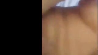 القحبه السعوديه الممحونه سكس مصري  بعت فيديو ل عشيقها و هي بتفرجوا علي كسها الممحون و بتقولوا احشرو كله انا بحب اتناك جامد