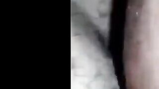 اللبوه الممحونه  سكس مصري بتصور زبر الزبون وهي عماله تدعك فيه و تحسس علي بضانوا مسكها فلقس طيزه الكبيره و فشخها نيك