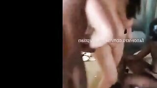 الديوث المصري جايب لمراته الهايجه  سكس مصري اتنين رجاله فحول يفشخوا كسها الهايج نيك و يمتعوها و يكيفوا كسها الشرقان