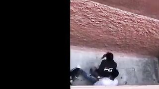 سمعت صوت غريب جي من ورا العماره ببص لاقيت اختي المموس مذنوقه سكس مصري من خطيبها و نازل نيك في طيزها لحد ما جبهم