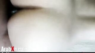 القحبه ام كس سكس مصري  هايجه نايمه علي بطنها في الوضع الفرنساوي و الفحل واقف وراها فاشخ طيزها الكبيره نيك عنيف