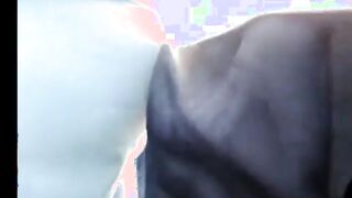فريد الهايج  سكس مصري واقف في الطابوراول ما زبرخبط في طيز المموس وقف فضل يحك زبرفي طيزها لحد ام اجبهم و غرقها لبن