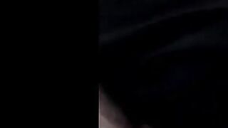 قحبتي الهايجه دخلت عليا من قبل ما تخلع العبايه قعدت علي ركبها نزلت مص ولحس  سكس مصري في زبر وبضاني مسكتها فشختها نيك