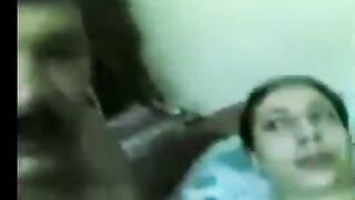 المموس ام فرح راحت لجارها الزبير ينكها و يريح كسها سكس مصري الممحون المموس مسكه زبر عماله ترضع فيه مسكها فشخ كسها