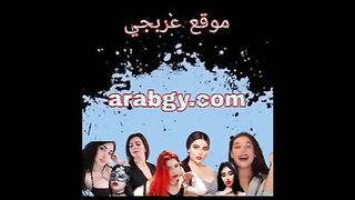 ليلي الممحونه ام كس شرقان فاتحه لايف نااار وهي تحت البطانيه سكس مصري  و بستعرض بزازها الكبيره قدام المتابعين عماله تتعالق عليهم