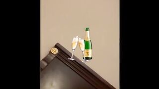 ليلي الممحونه ام كس شرقان فاتحه لايف نااار وهي تحت البطانيه سكس مصري  و بستعرض بزازها الكبيره قدام المتابعين عماله تتعالق عليهم