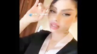 القحبه المغربيه طالعه لايف  سكس عراقي وهي بتتجهز ل عشيقها و بتحلق شعر كسها و عماله تتشرمط و تتعالق علي المتابعين