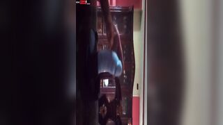 عندي ازبار صناعيه  سكس مصر سيلكون 14 سنتي معدل لطبيعه وقابل لتطهير بمياه سخنه و ديتول هتحسي انوا عضو حقيقي فعلا