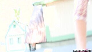 لبوه كبيره في السن سكس مصر  بتروح النادي مخصوص عشان تشقط شباب هايجين يريحوا كسها الشرقان الفحل زبر طلع كبير و عجبها