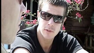 اللبوه الممحونه ماشيه مع شلة الشباب كلهم سكس مصر  المموس بتزهق من ده تروح ل ده و كلهم فاشخينها نيك خلفي و امامي