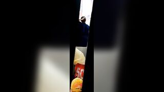 انا ديوث علي مراتي نفسي اشوفها بتتناك قدامي  سكس مصر وانا اللي امسك رجليها بايدي  وهي بتتناك لو نفسك فيها سبلي رقمك