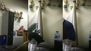 الشرموطه المصريه سكس مصر  لسه بنت بنوت بس بتروح ل زباين الطياري المتناكه متصور وهي في محل الريس بتمص زبر صاحب المحل