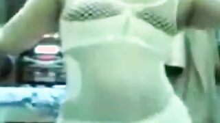 احلي رقص شرقي ممكن تشوفوا في  سكس مصرى حياتك مع قحبه الغردقه الحيحانه حصري موقع شراميط العرب اللبوه بترقص بقميص نوم