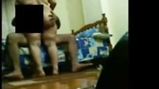المموس المصريه المربربه  سكس مصرى ام كس شرقان  راحت ل عشيقها الزبير و غفلها و صورها وهو بينكها و فاشخ كسها الممحون