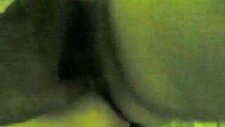 القحبه التونسيه الممحونهنايمه علي ضهرها و سكس مصري جامد اوي  عشيقها الزبير ماسكها فاشخ كسها نيك وهي عماله تصوت من المتعه