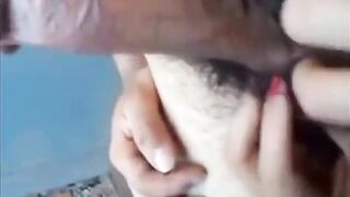 الشرموطه السعوديه اتشقط سكس مصري  و خدها في بيت مهجور عشان تريح زبر قعدت علي ركبها تمص و تلحس في زبر لحد ما جبهم في بوقها
