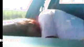 اللبوه راحت ل زبون  سكس مصري طلع راجل كبير في السن قد جدها زبر مش باين اساسا فضلت تلعب فيه بايدها لحد ما نزل لبنوا