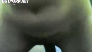 صفاء الممحونه ام كس شرقان قعده ما بينا رجلين عشيقها سكس مصري  نزله مص و لحس زبر مسكها فشخ كسها الممحون نيك من الاخر
