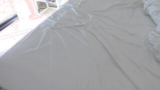 القحبه الممحونه ام كس هايج لبوه كبيره في شرمها سكس   السن سعوديه راحت ل زبير امريكي يريح كسها الهايج و يمتعها نيك