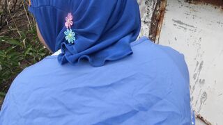 لبوه هنديه كبيره في السن نيج عراقي  راحت تقابل عشيقها في بيت مهجور مسكها فشخ كسها المدلدل نيك واللبوه عماله تتوجع