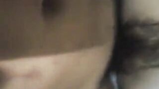المموس اليابانيه الحيحانه اول مره تتفشخ من زبر مصري  سكس مصر عماله تصوت من المتعه و وهو فاشخ كسها المشعر نيك عنيف