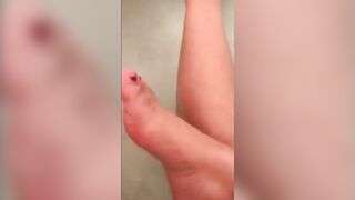 اوسخ كلام سكس وتهيج سكس مصر  مع المموس السعوديه نجوي الهايجه ام رجلين جامده اللبوه شرموطه نيك في نفسها عايزه زبير يضبطها