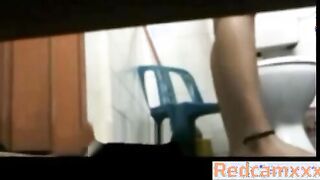 الديوث الهايج حط التلفون ل اخته في الحمام سكس مصر  وهي بتاخد دش بيصورها فيديو عشان يضرب عشره علي جسمها الملبن