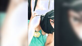الشرموطه الحيحانه ام كس مشعر نايمه علي ضهرها و الفحل فاشخ كسها الهايج نيك بزبر الكبير اللبوه عايزه لبنوا في بوقها xxnxx