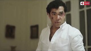 تسريب مقطع  نيك مصري ل فيلم مصري وهم بيشتموا بعض و مقطع ساخن نااار وهو بيمسك بزاز الممثله وهي مش لبس برا تسريب